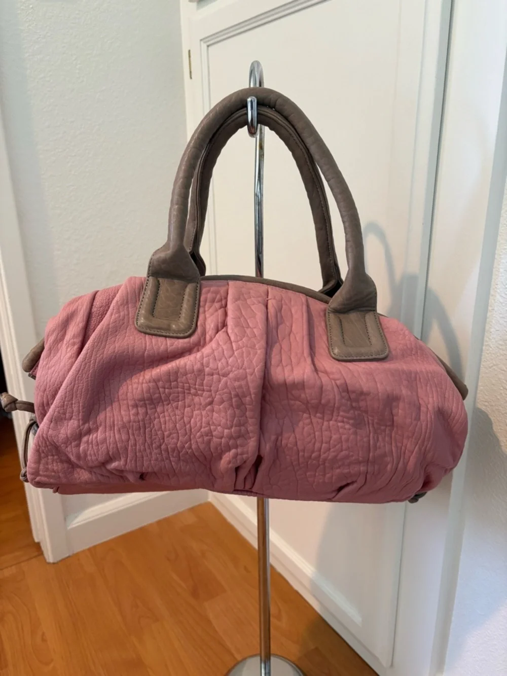 Dusty Pink Leather Hobo Handbag with Contrasting Taupe Handles